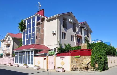 Hotel Pansionat "asteri"