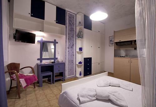 Hostal Nelly's Hotel Apartments
