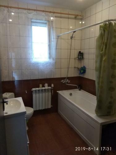 Hostal U Natalyi Guest House