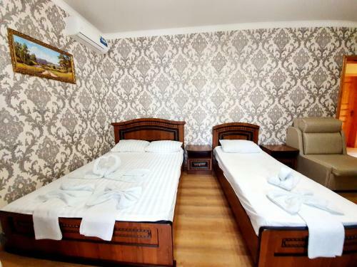 Hotel Loootel
