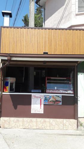 Hostal ???????? ??? ?????????