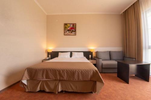 Hotel Golden Hills