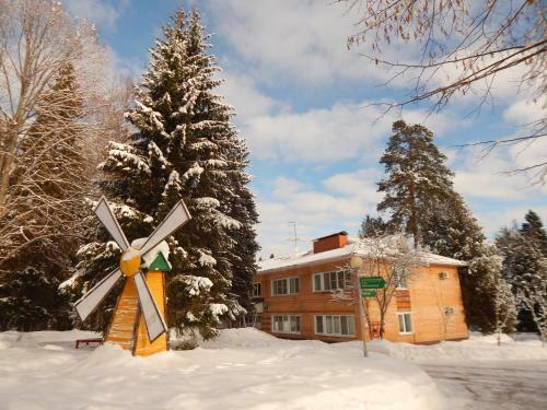 Hotel Pansionat Parus
