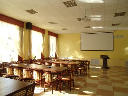 Hotel Pansionat Parus