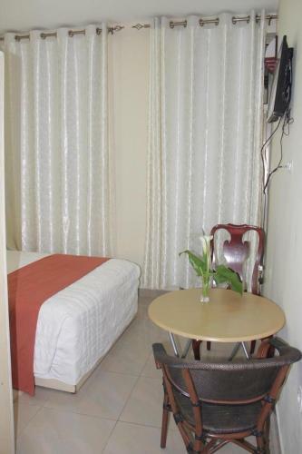 Hostal Room In Bb - Delta Resort Hotel - Budget Double Room