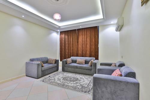 Hotel Oyo 369 Arwa Alqosor