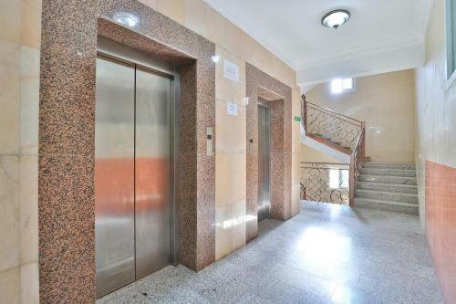 Hotel Oyo 369 Arwa Alqosor