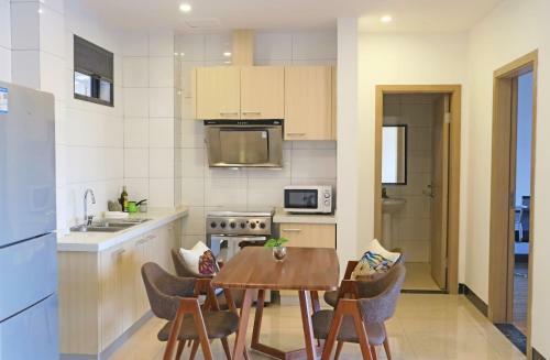 Phoenix Apartment By Link