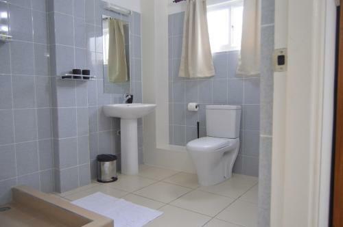 Hostal Chez Payet Airport Guesthouse