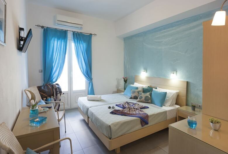 Blue Harmony Hotel