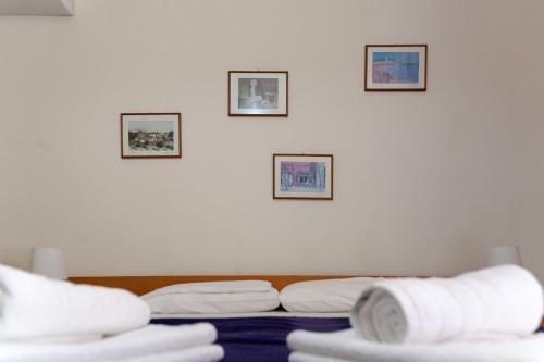 Athina Apartments