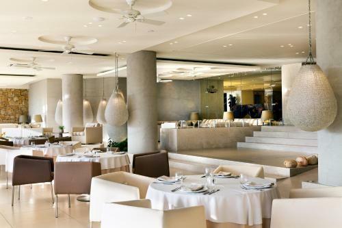 Sani Beach Hotel & Spa