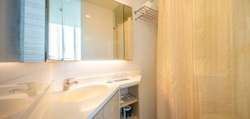 The Quay Hotel Lavender (Sg Clean, Staycation Approved)