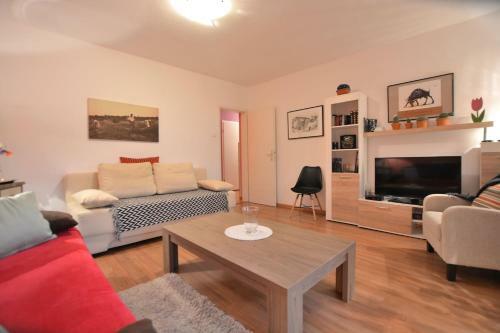 Villa Holiday Home Nona An?ka