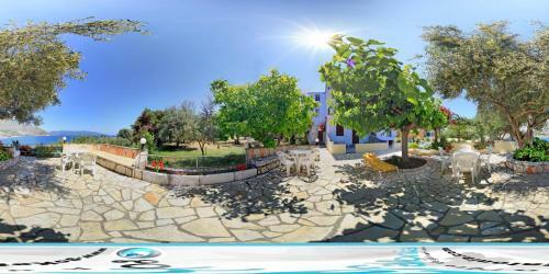 Ballas Apartments