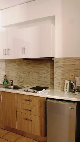 Alexatos Studios & Apartments