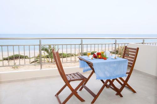 Maravel Apartments