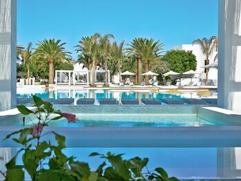 Hotel Caramel Grecotel Boutique Resort