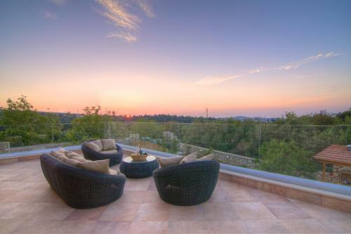 Green Paradise Villa