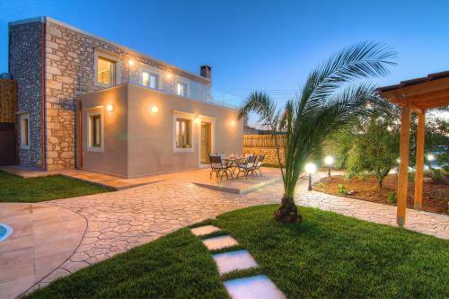 Green Paradise Villa
