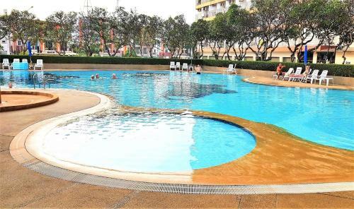 Sea View Apartment Rimhad Condominium Pattaya
