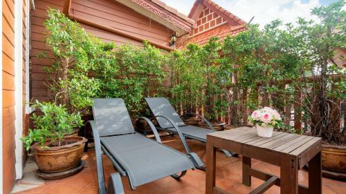 Villa Naiyang Beach 4 Brs