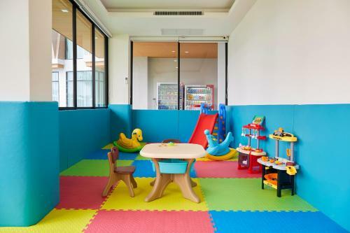 Elmas Cha Am Design Hotel