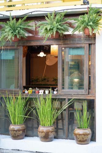 Past Tense Hostel
