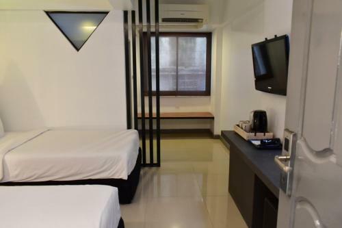 Loyy Hotel