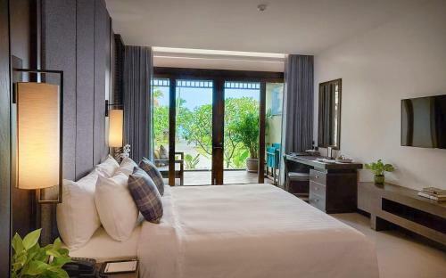 Hotel Khanom Beach Resort And Spa