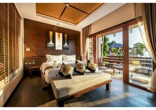 Hotel Nirvana Beach Resort & Spa