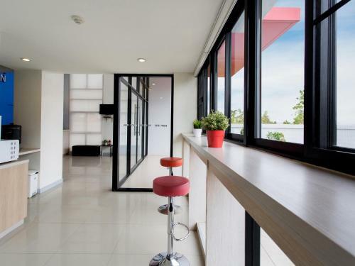 Hotel Hop Inn Nakhon Pathom