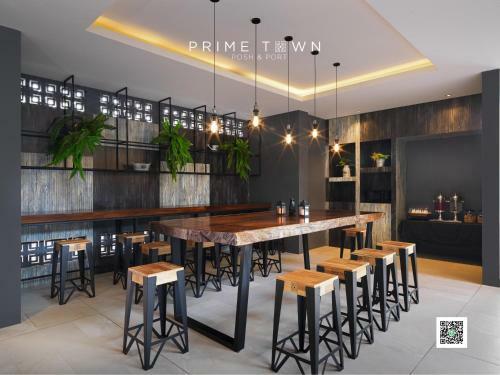 Prime Town - Posh & Port Hotel Phuket