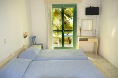 Pegasus Studios & Apartments