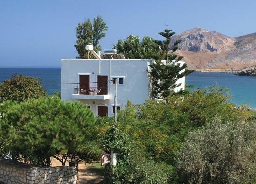 Mealos Apartments