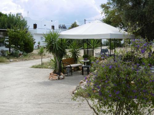 Hostal Skyros Panorama Studios