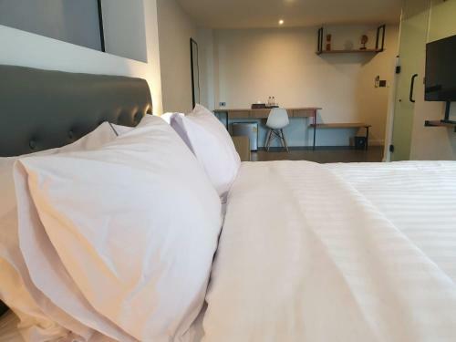 Mayson Place Hotel