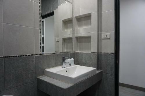 Heaven Apartments