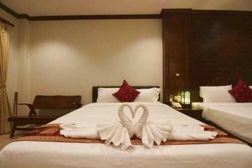 Baan Veerakit Hotel