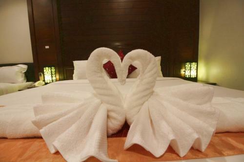 Baan Veerakit Hotel