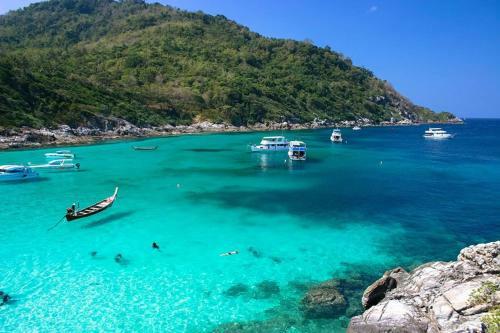 Beach House 1 Br, 2pools, Walk To Patong Beach