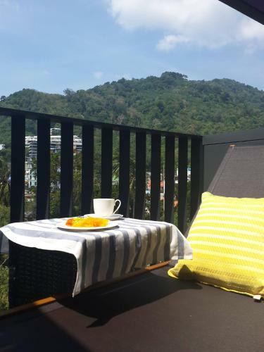 Beach House 1 Br, 2pools, Walk To Patong Beach