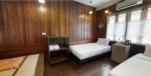 Hostal Ishome& Hashery