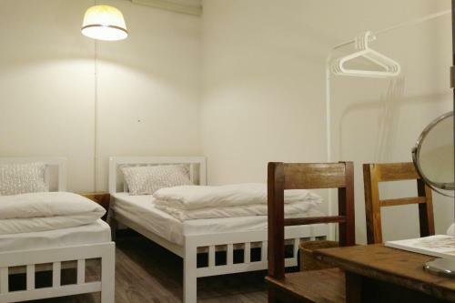 Fun Cafe & Hostel Bangkok