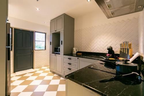 Thea Serviced Apartment By Th District