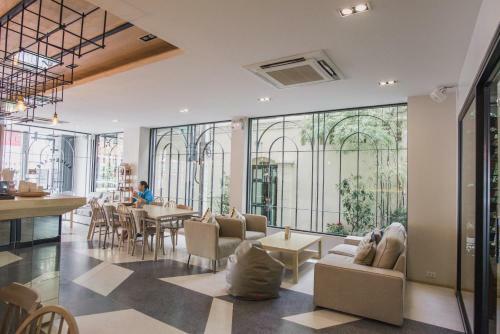 Issara By D Hostel