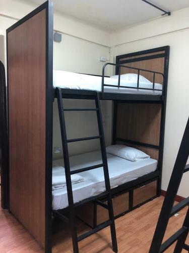 Posada Business Inn