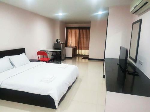 Hostal Mok Mek 72
