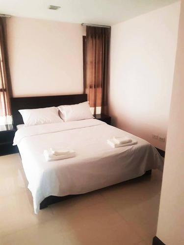 Hostal Mok Mek 72
