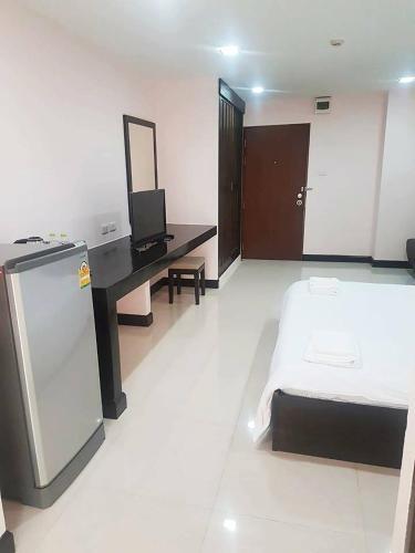 Hostal Mok Mek 72
